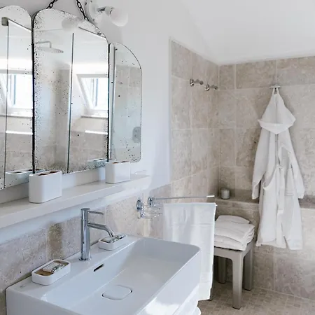 Tozzoli 'top' Floor Appartement