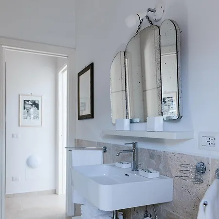 Tozzoli 'top' Floor Sorrente