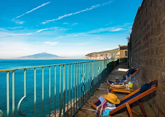 Tozzoli 'top' Floor * ソレント