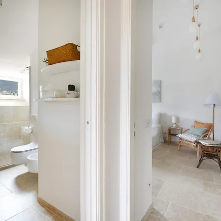 Tozzoli 'top' Floor Sorrento